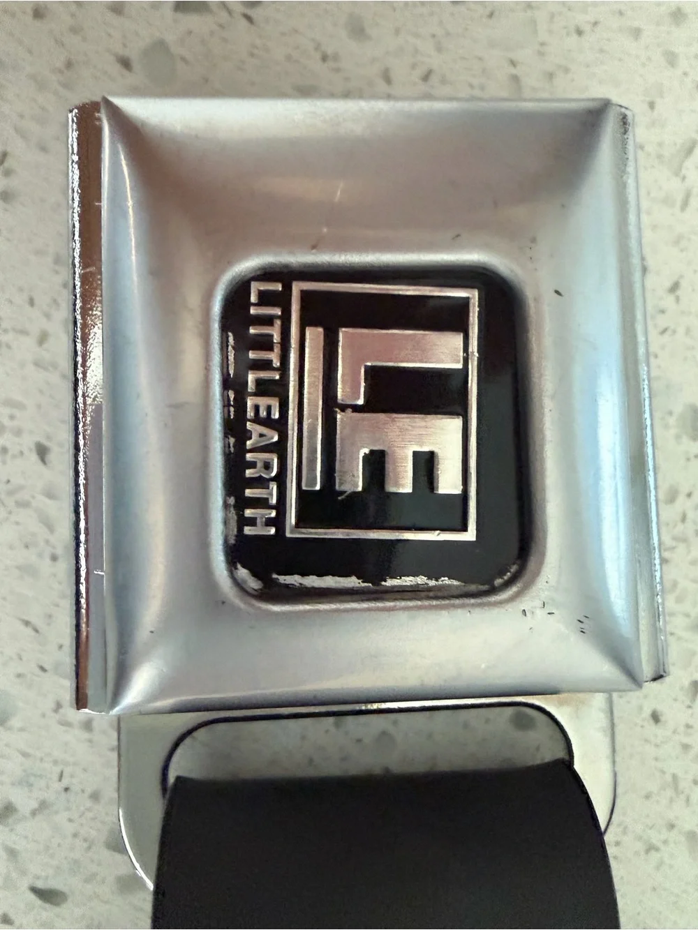 Vintage Littlearth LE Bottle Cap Seat Belt Buckle Belt Y2K, 36” length